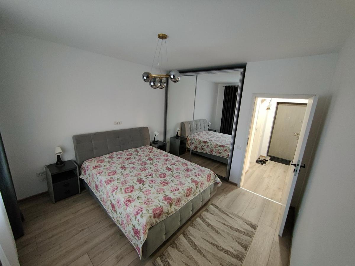 2 Rooms Apartment I Love Tea Bucarest Esterno foto