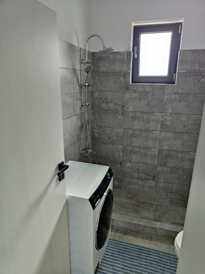 2 Rooms Apartment I Love Tea Bucarest Esterno foto